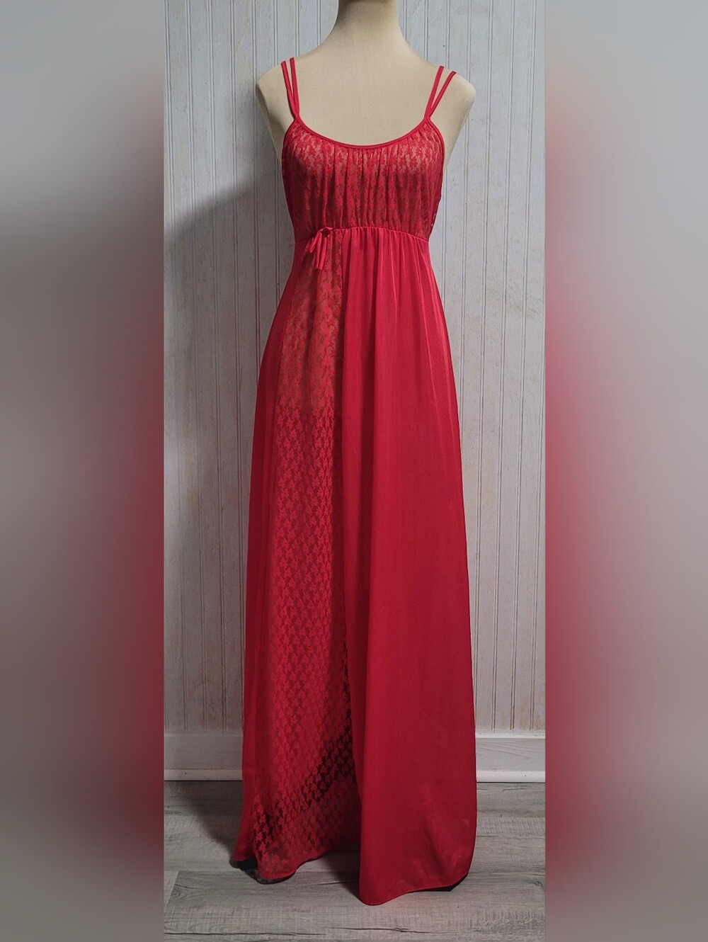 Vintage 80s UndercoverWear Red Lace Trim Empire Waist Nightgown Small